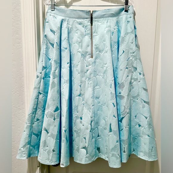 Ted Baker London Sky Blue Quinia Full Pleated Skirt Embroidered Lace & Burnout - Picture 6 of 12